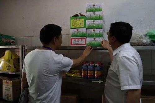 嚴陣以待護航高考·副縣長向艷平帶隊督查接待點食品與特種設備安全